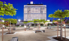 Отель Hotel Cernigov  Градец-Кралове